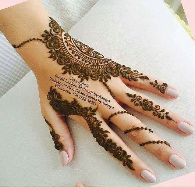 Vishu Mehandi Artists